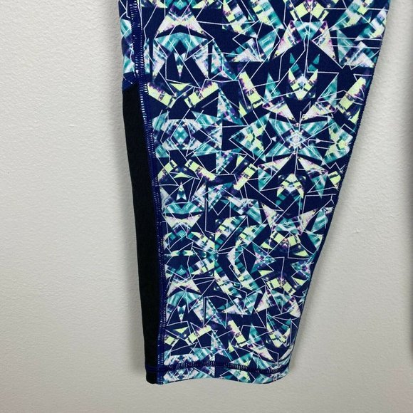 VSX Victoria Secret‎ Sport Capri Leggings Small Geometric Printed Stretch Yoga - Picture 3 of 9